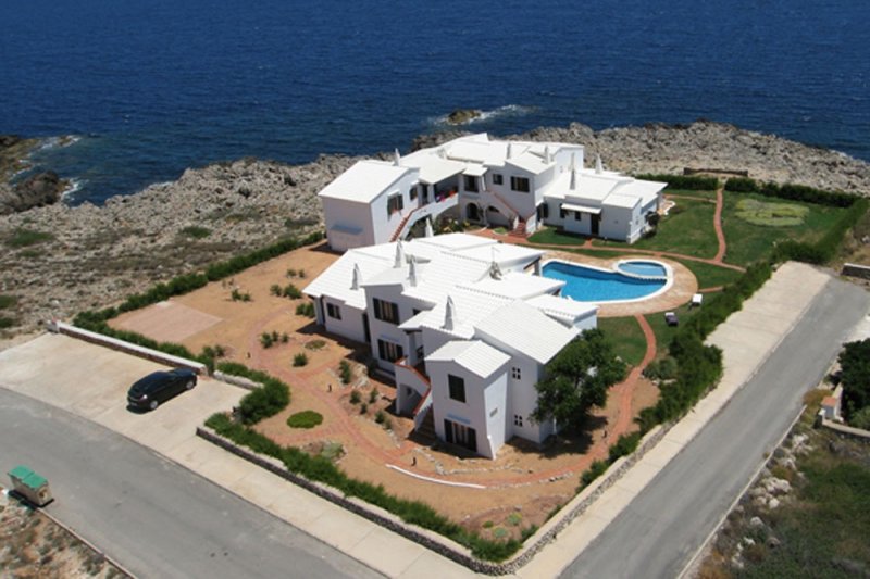 Apartments Rocas Marinas seen from the air.